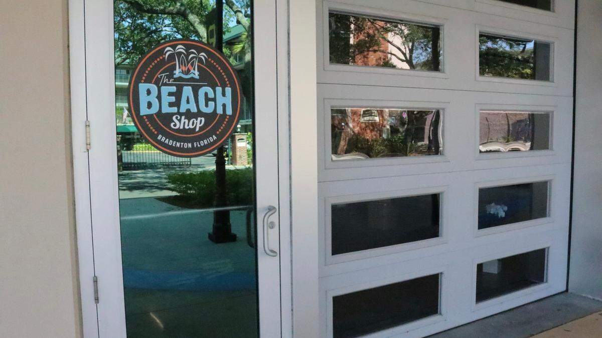 Headed to the corner of Bradenton’s Third Avenue West and 12th Street West are Millie’s Sweets and Treats, The Beach Shop, Pink & Navy, The Stoked Flamingo and Orange Blossom Coffee.&nbsp;&nbsp;