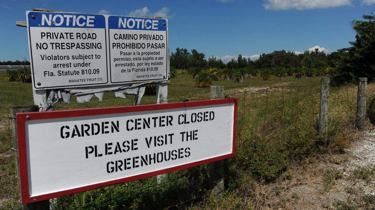 Over 350 acres of farmland near the Sunny Shores community, not far from the village of Cortez, could soon become an 1,800-home subdivision named Peninsula Bay if its developer, Whiting Preston, successfully shepherds a new development plan for the property through Manatee County's planning process. 
 GRANT JEFFERIES/Bradenton Herald