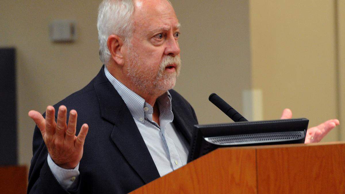 Rex Jensen advises Manatee County commissioners to take their time as they consider raising impact fees to pay for future growth in the county. 
 GRANT JEFFERIES/Bradenton Herald