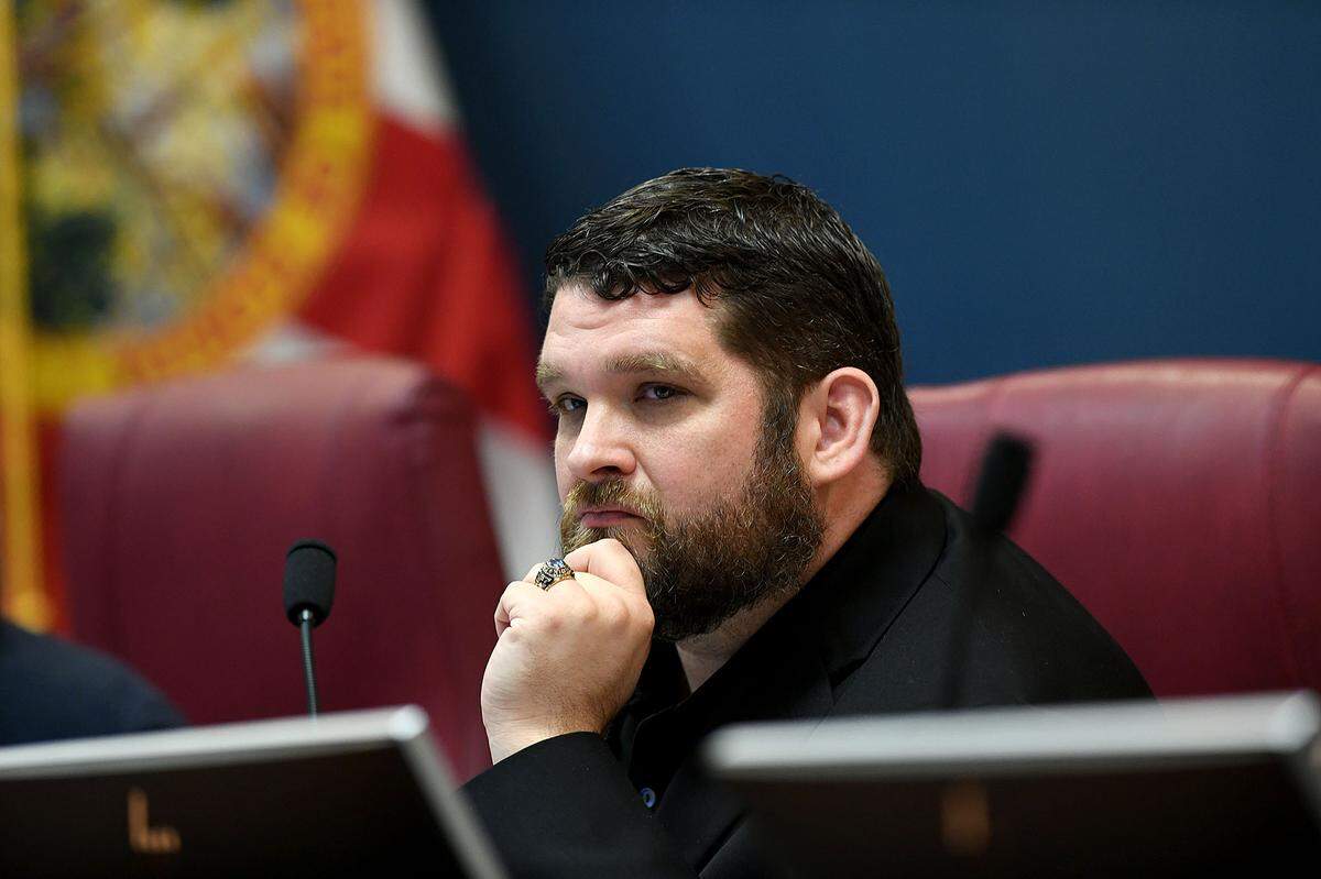 Commissioner James Satcher will oversee Manatee County’s 2024 elections, Gov. Ron DeSantis’ office announced Friday. Satcher is pictured during a public Land Use Meeting in this September 2021 Bradenton Herald file photo.