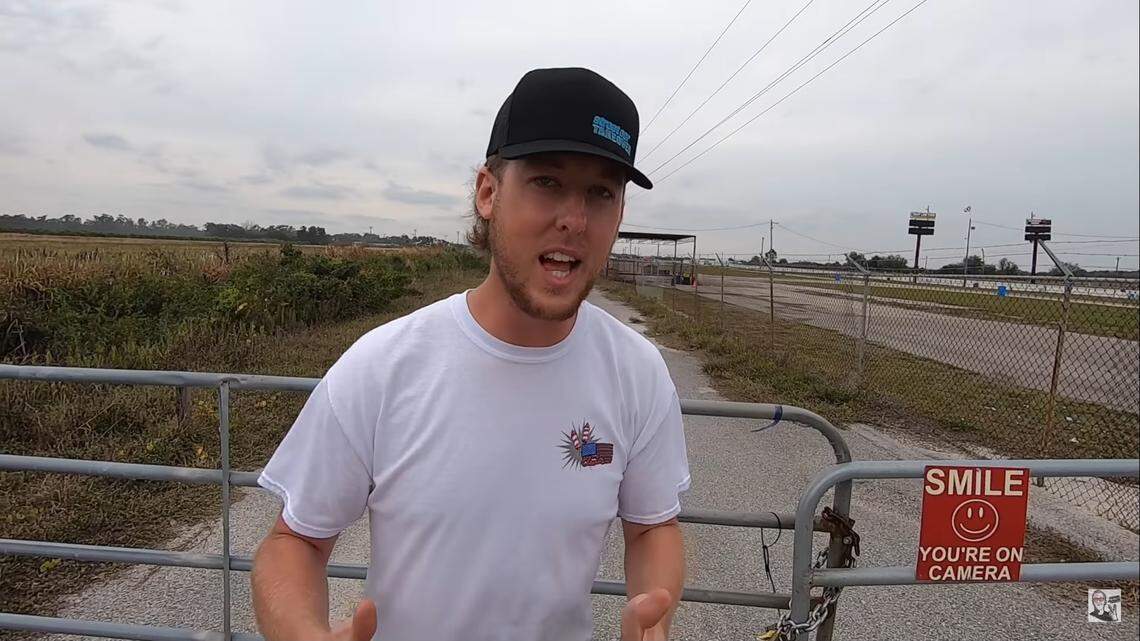 During coronavirus crisis, ‘the trailer park version of the Daytona 500’ is entertaining