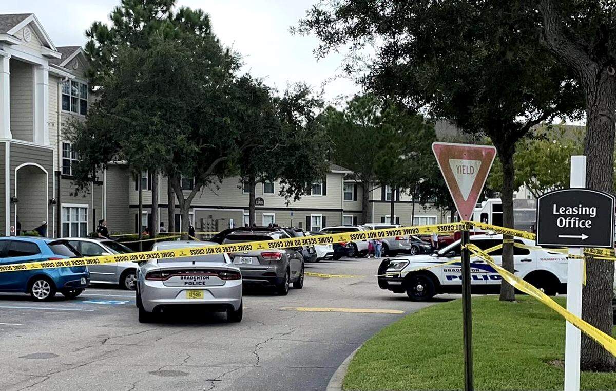 A Saturday morning shooting left a 26-year-old Bradenton man dead and an armed suspect is still on the loose, according to the Bradenton Police Department.