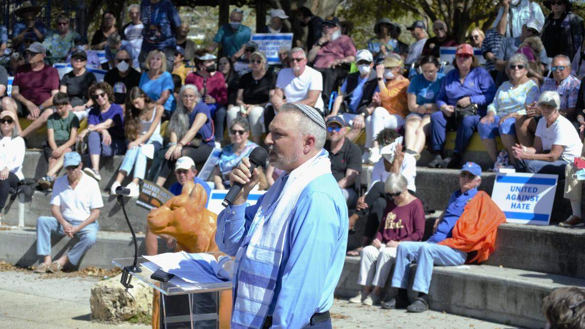 Rabbi Michael Shefrin, president of the Sarasota-Manatee Rabbinic Association, spoke and offered a prayer at a “United Against Hate” gathering at Bayfront Park in downtown Sarasota on Feb. 20, 2022.