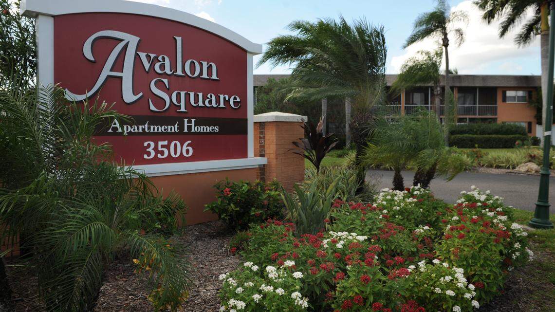 The Avalon Square Apartment Homes at 3506 14th St. W. in Bradenton has been purchased by a New York company for $8.5 million. GRANT JEFFERIES/Bradenton Herald