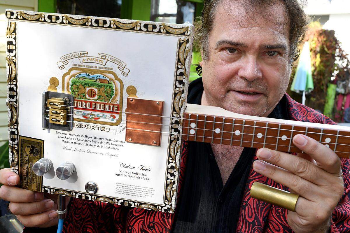 Steve Arvey is a local blues legend who plays a mean guitar. He is scheduled to perform Saturday at the Bradenton Farmers’ Market.