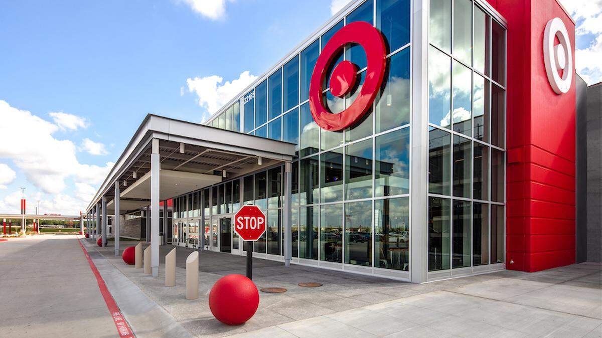 Although no rendering of the new Target store planned in Bradenton near the intersection of Interstate 75 and State Road 64 has been released, the company’s web page contains images of the design of their new stores.