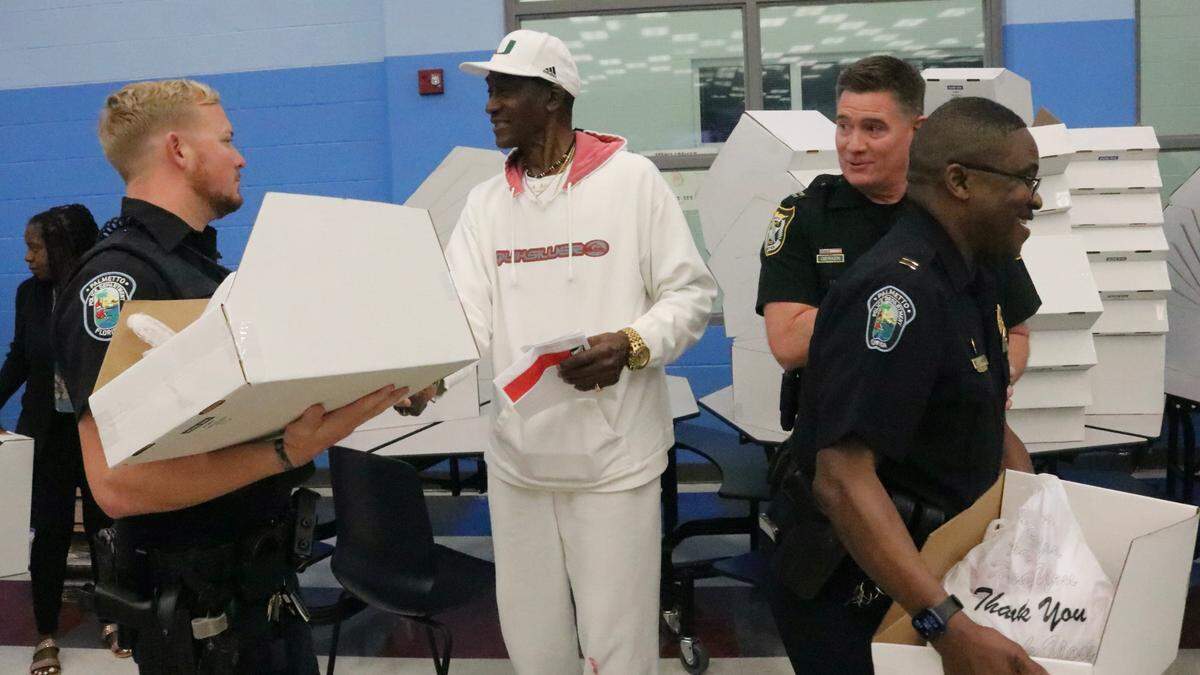 Ray Bellamy, shown Nov. 22, 2022, coordinated a Thanksgiving dinner drive that benefited 400 meals deserving families this week.