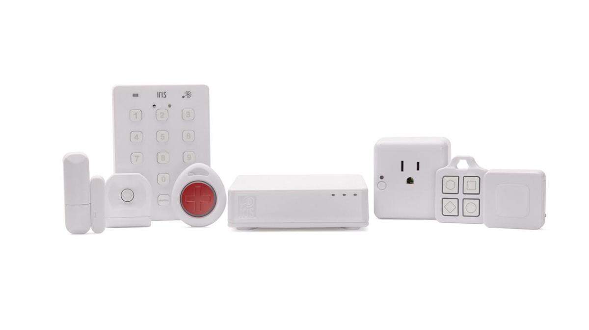 Manage Your Smart Homefrom Your SmartphoneControl temperature, locks, lights and more right from your mobile device, simplifying your life and making it easier to achieve peace of mind. Just connect your Iris devices and access them all from the simple, powerful Iris by Loweís app.