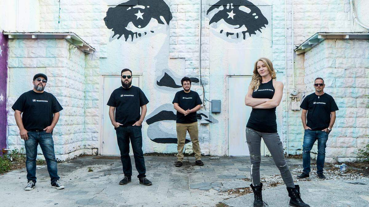Ari and the Alibis is a Sarasota-based fusion band that combines elements of funk, jazz, samba, blues, soul and rock.
