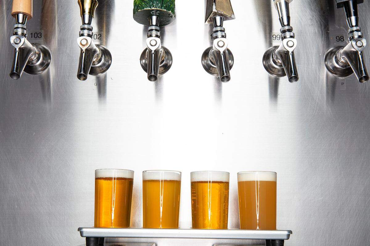 Yard House, known for having more than 100 beers on tap,&nbsp; along with craft cocktails, tacos, burgers, seafood and steaks, served with a helping of rock music, opened Sunday at University Town Center.