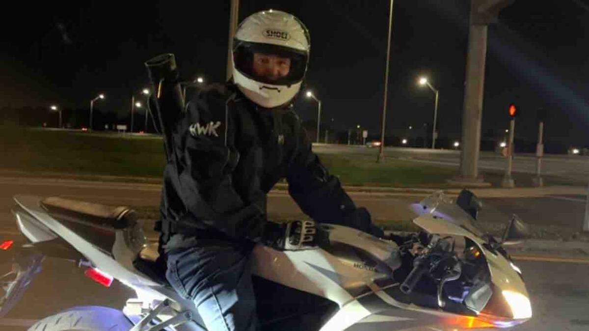 Ian Oviatt, a 28-year-old Parrish man who was critically injured in a Nov. 9 motorcycle crash in Manatee County, died from his injuries on Nov. 18, according to an update on his GoFundMe fundraiser page.