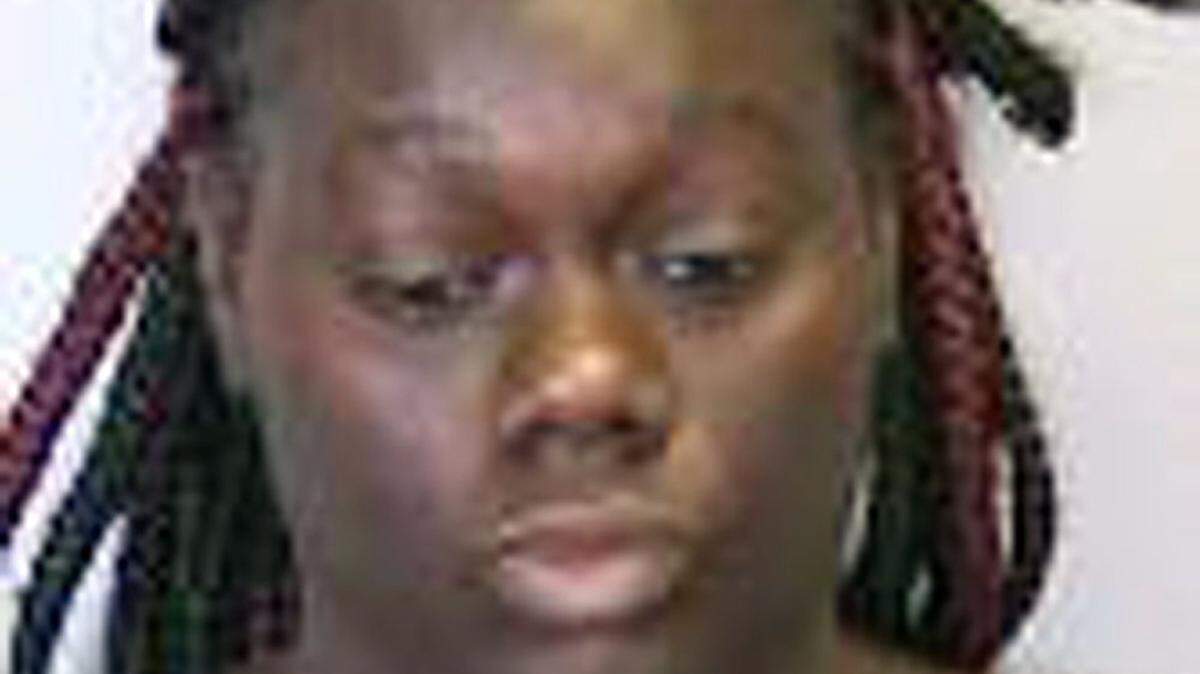 This arrest photo provided by the Manatee County Sheriff's Office shows Keishanna Thomas in custody on Friday, Oct. 16, 2015.