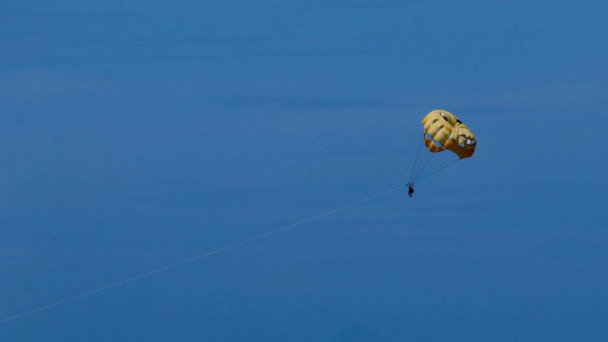A parachutist in Florida