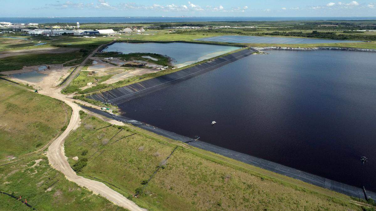 08/12/21—More than 1.2 million gallons of contaminated water have been trucked away from the Piney Point ponds, reducing the chances of the system collapsing or overflowing, according to the Florida Department of Environmental Protection.