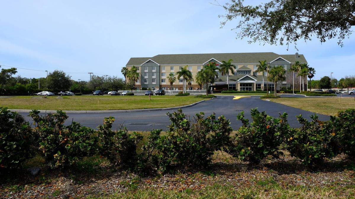 Manatee County commissioners approved a proposal to build a new Home2 Suites by Hilton, in the 8200 block of North Tamiami Trail, next to the current location of Hilton Garden Inn, just north of the University of South Florida Sarasota-Manatee. 
 GRANT JEFFERIES/Bradenton Herald