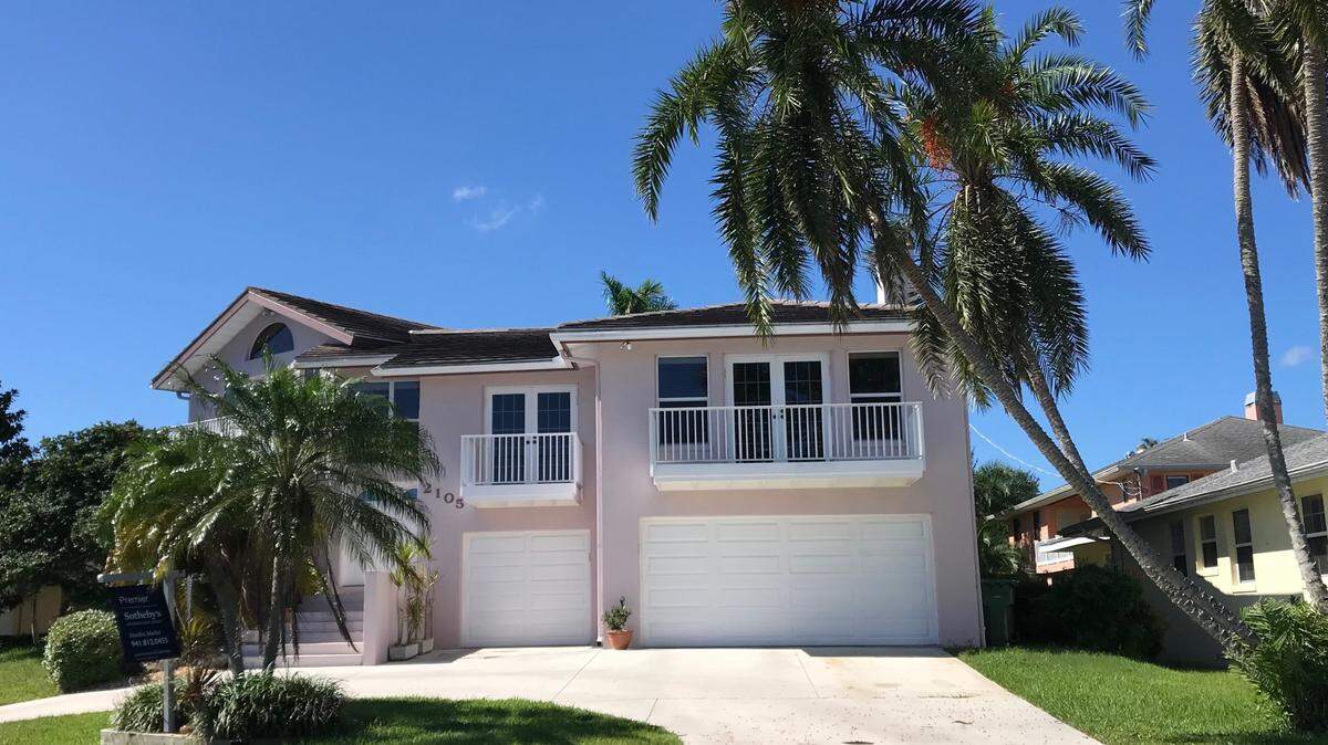 Premier Sotheby’s currently has the listing for this Bradenton home with a view of the Manatee River. Manatee County inventory is growing, but still below what is considered normal, a six-month supply.