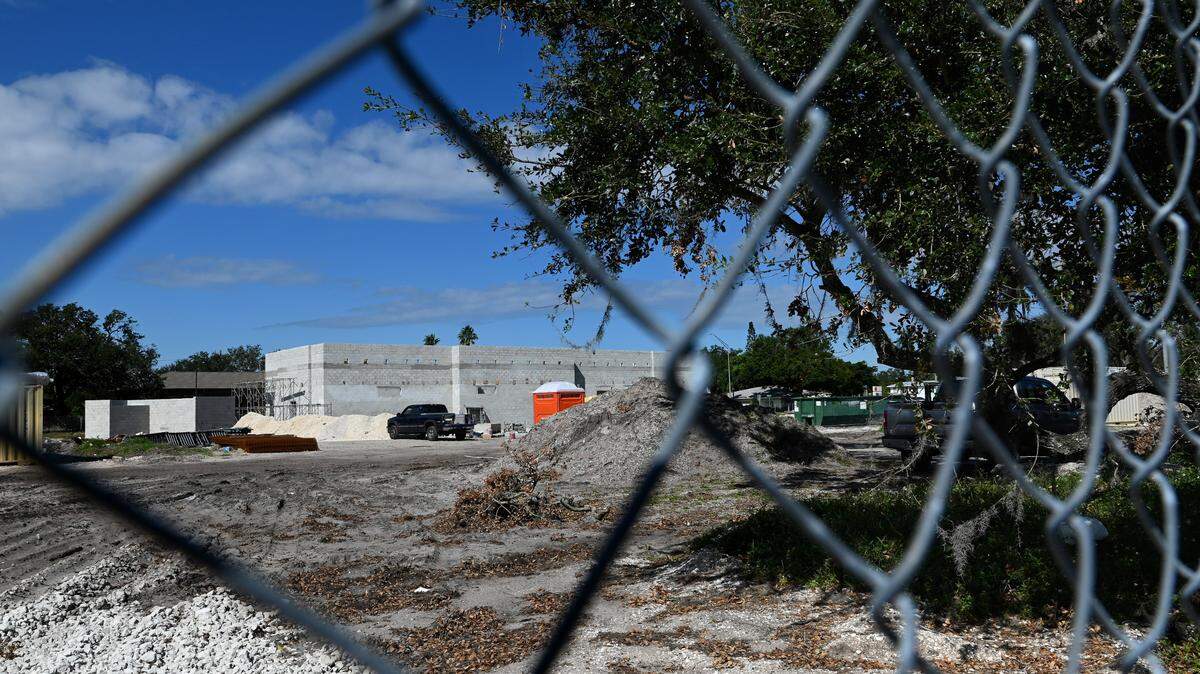 Construction underway for the new Chick-Fil-A on Manatee Avenue and 43rd Street West.