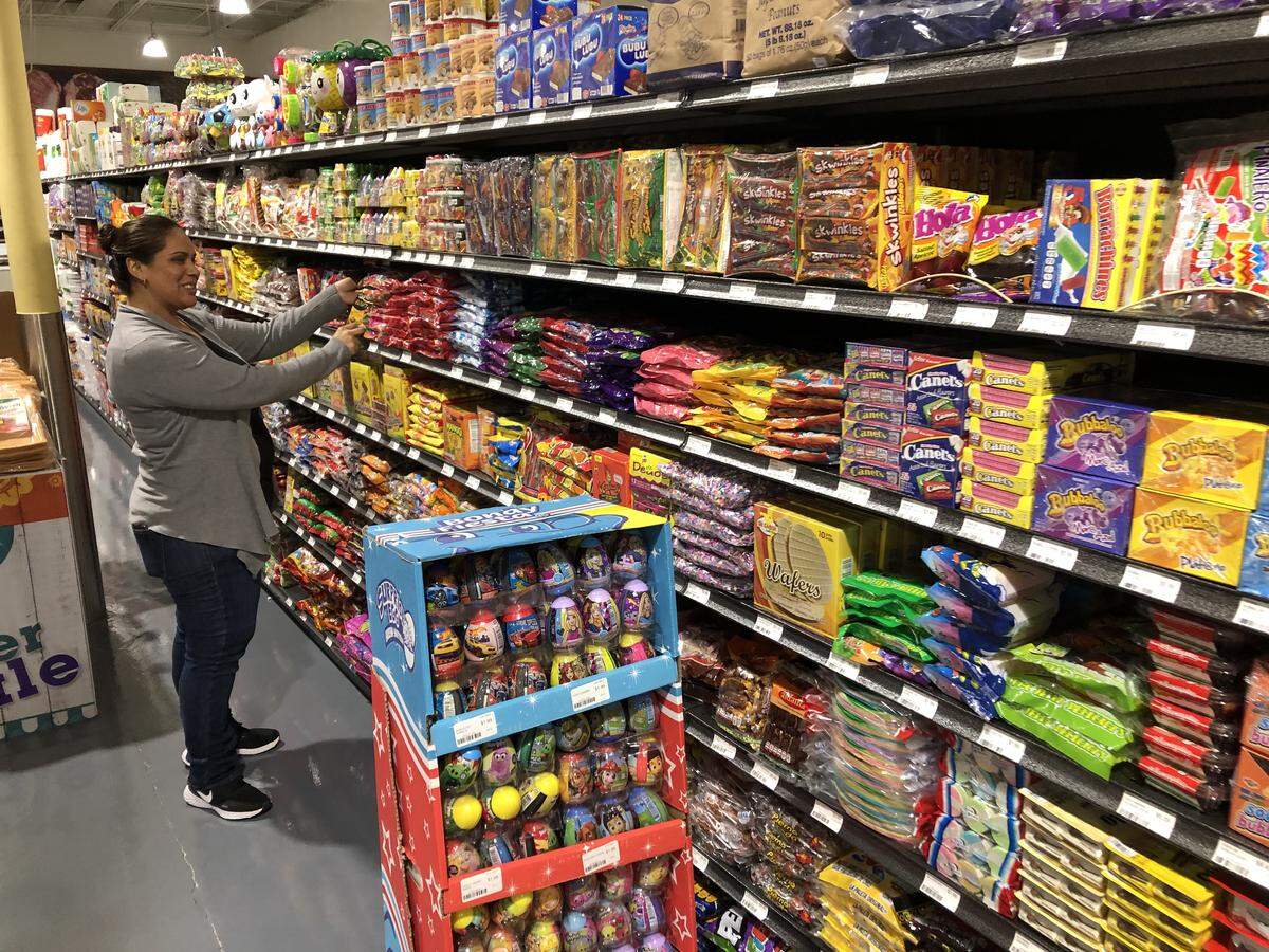 Acapulco Tropical Y Mas opens Saturday at 3410 US 301 in Ellenton. It is the third and largest of its kind in a family-owned Manatee County chain of supermarkets.