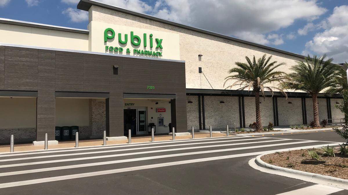 The newest Publix to open in Manatee County, the one at Moccasin Wallow Road and Interstate 75, won’t be the last. Publix has another under construction and another planned, both at Lakewood Ranch. Shown above is one of the company’s newer stores, located on University Parkway at Lorraine Road.