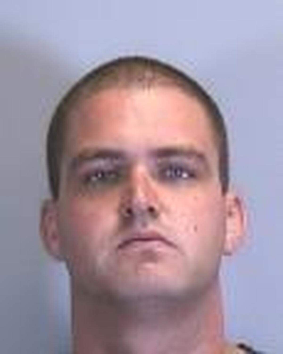Matthew Bozell, use or possession of drug paraphernalia, driving while license suspended, no bond.