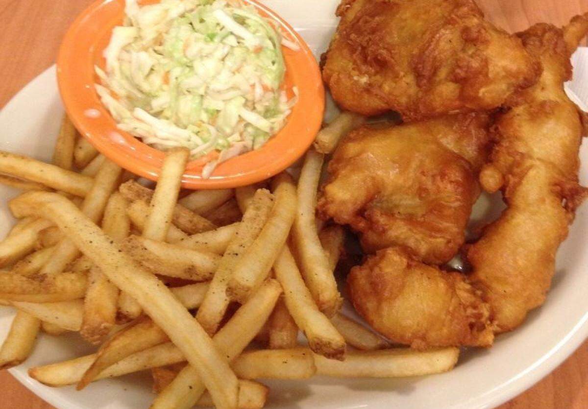 French fries and fried fish at Jaxx Sportsbar in Palmetto.