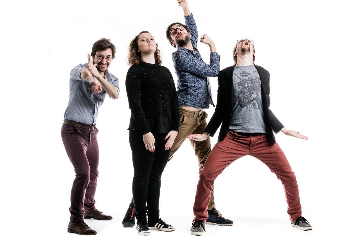 Le Carpe Haute is an improv group from Strasbourg, France known for their physical brand of comedy. Catch them on Friday and Saturday at the festival.
