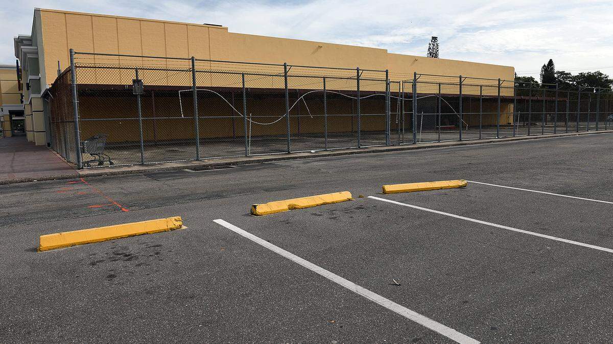 Five Below, a national discount retailer, plans to open its first Mantee County store in Cortez Plaza East this year. 
 TIFFANY TOMPKINS-CONDIE/Bradenton Herald
