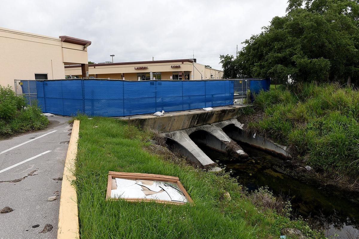 Two large sinkholes in Bradenton's Cortez Plaza East are causing concern to citizens and Manatee County code enforcement.