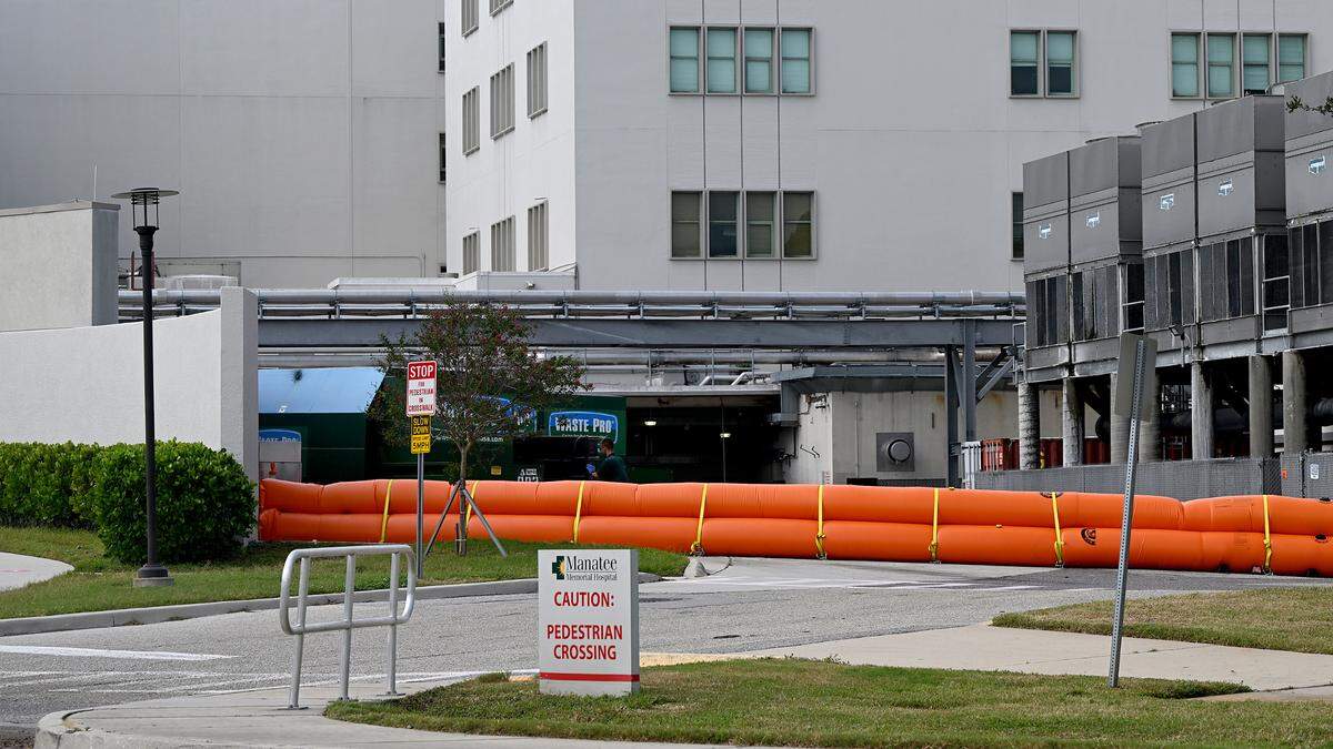 The Florida Division of Emergency Management deployed a Tiger Dam around sections of Manatee Memorial Hospital before the arrival of Hurricane Helene. Gov. Ron DeSantis announced the possibility of using the dams to protect residences in the future. Photo taken Sept. 26, 2024.