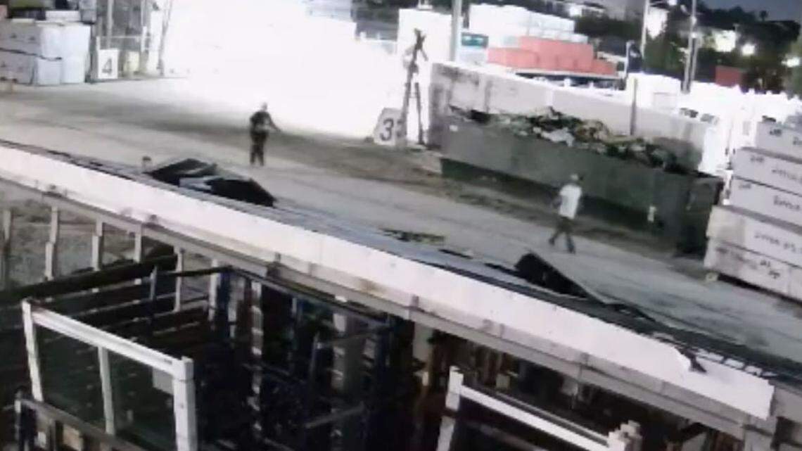 Bradenton Police are trying to identify two people who allegedly burglarized Builder’s First Source on Thursday, Aug. 15. They’re also looking for a white Dodge Ram 2500 or 3500.