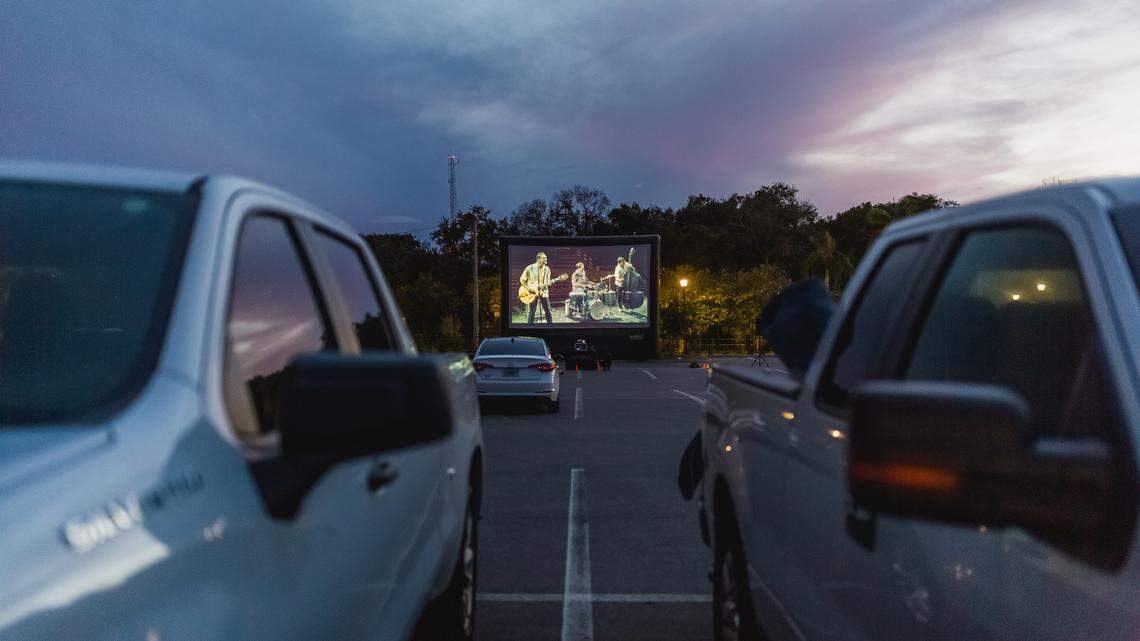 Live, drive-in theater performance coming to Bradenton this weekend