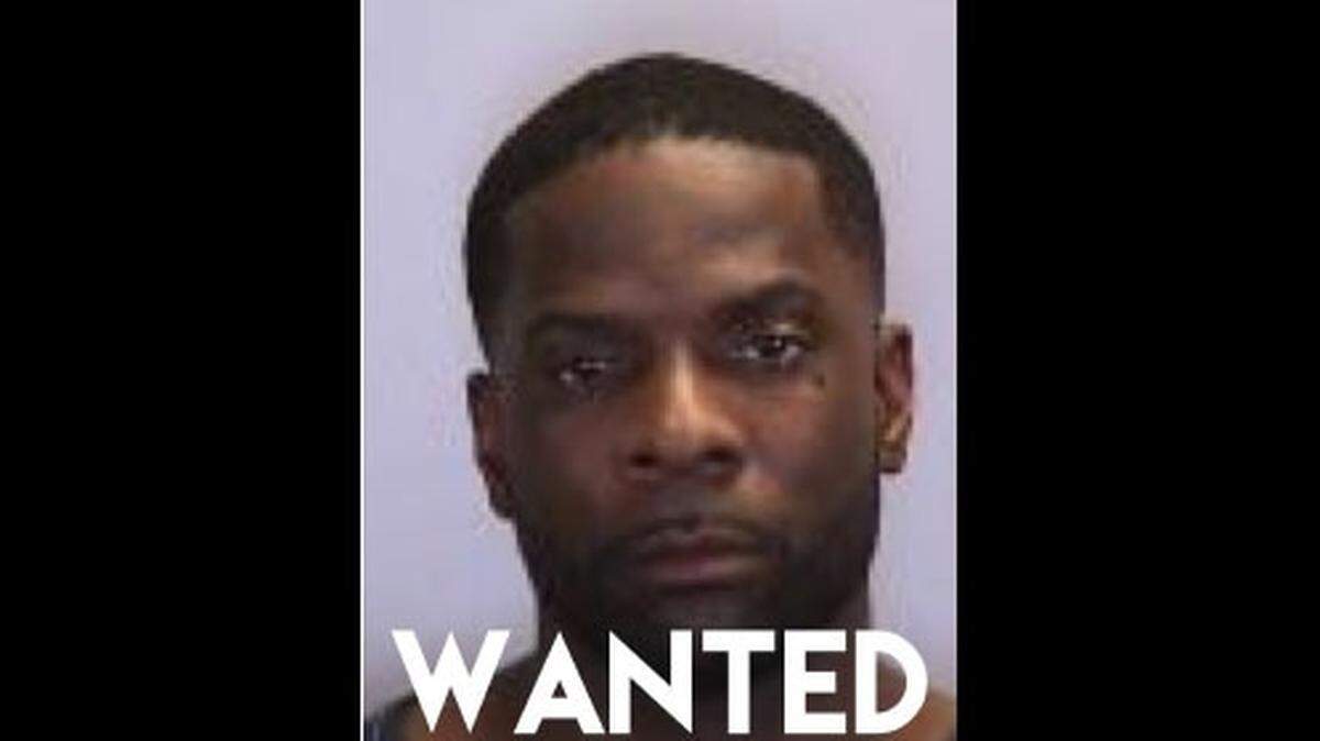 An arrest warrant has been issued for second degree attempted murder for Tairas Ingram, 33, of Bradenton in a shooting that occurred Thursday night in the 4400 block of State Road 64 East.