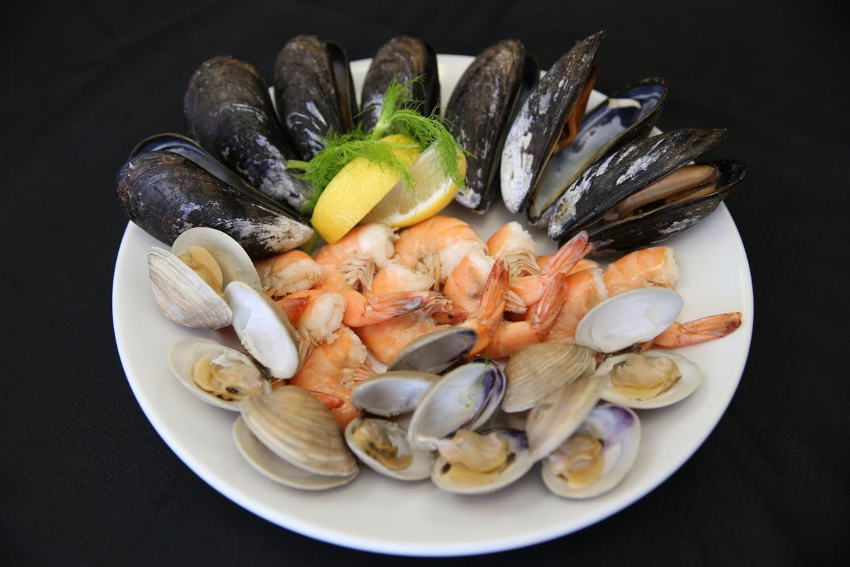 The seafood platter at George’a Seafood House offers a variety of shellfish.