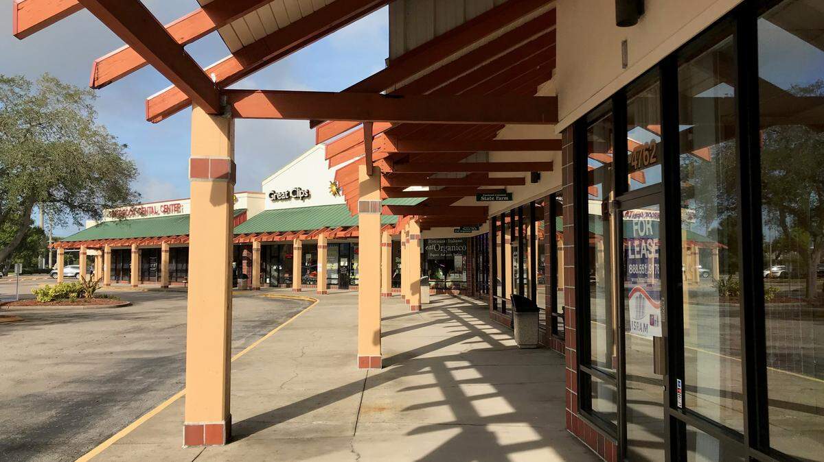 Metro Diner has signed a lease for space in the Pinebrook Commons shopping center on Cortez Road. It would be the first Metro Diner in Manatee County. An opening date has not been announced.