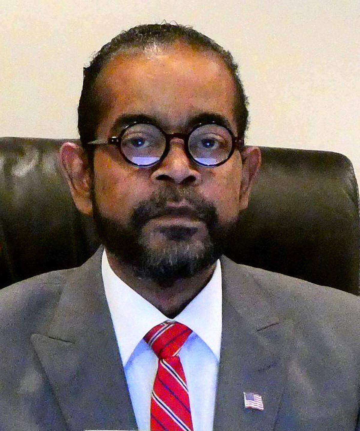 Councilman Harold Byrd, Jr., who has served on Bradenton City Council for decades, is running for the seat with a “fresh vision” for city leadership. Byrd served on the council from 1989 to 1995, and again since 2007.