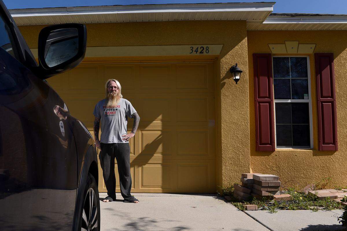 04/05/21--Aaron Emery lives in Gillette Grove, a subdivision in the evacuation zone surrounding Piney Point. Emery believes most of his neighbors have decided not to leave their homes. Piney Point continues to be a danger to residents, businesses and Tampa Bay as millions of gallons of process water continues to leak and be pumped from the site.