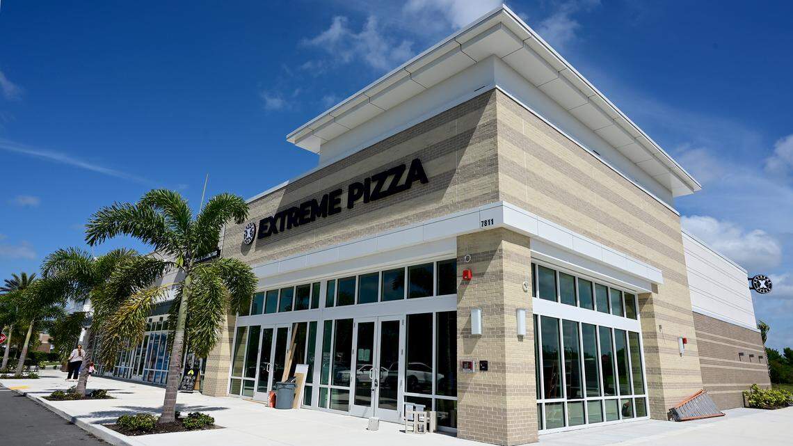 ‘Are you ready to get extreme?’ New Manatee pizza restaurant opens soon