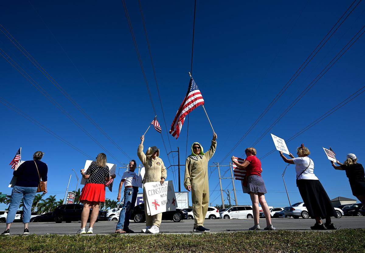 Thousands attended the No Kings protest organized by Indivisible Manatee near the University Town Center along University Parkway in Sarasota during one of the hundreds of rallies held across the country on Saturday, Oct. 18, 2025.