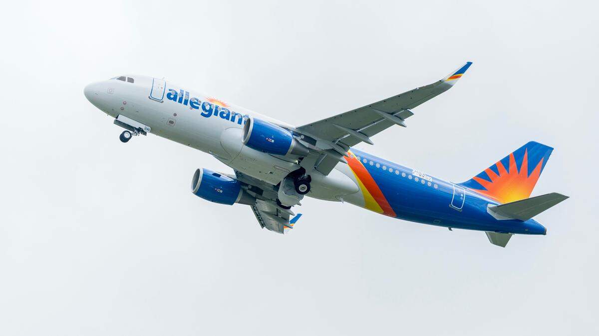 Sarasota Bradenton International Airport has installed temperature screening kiosks. Passengers can voluntarily check their own temp to help them decide whether they should fly. Shown above is an A320 Airbus, flown by Allegiant.