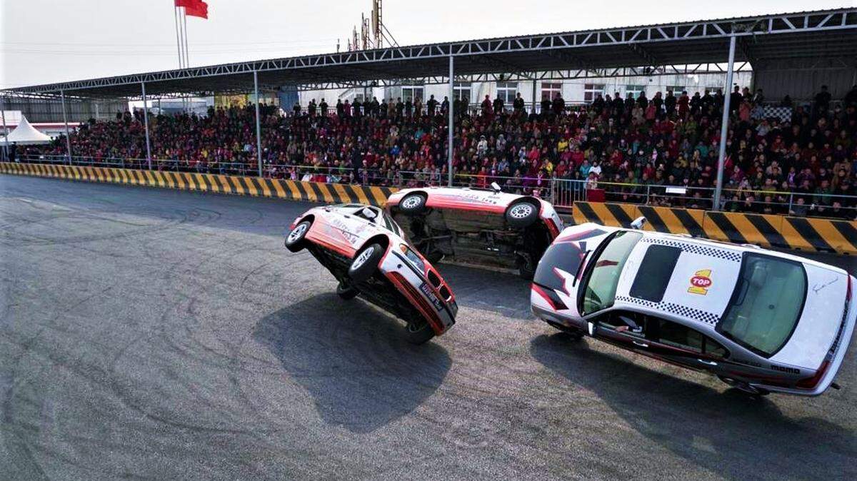Nitro Extreme, a motor stunt show by Cirque Italia, has daily performances at Ellenton Premium Outlets Sept. 9-18, 2022.
