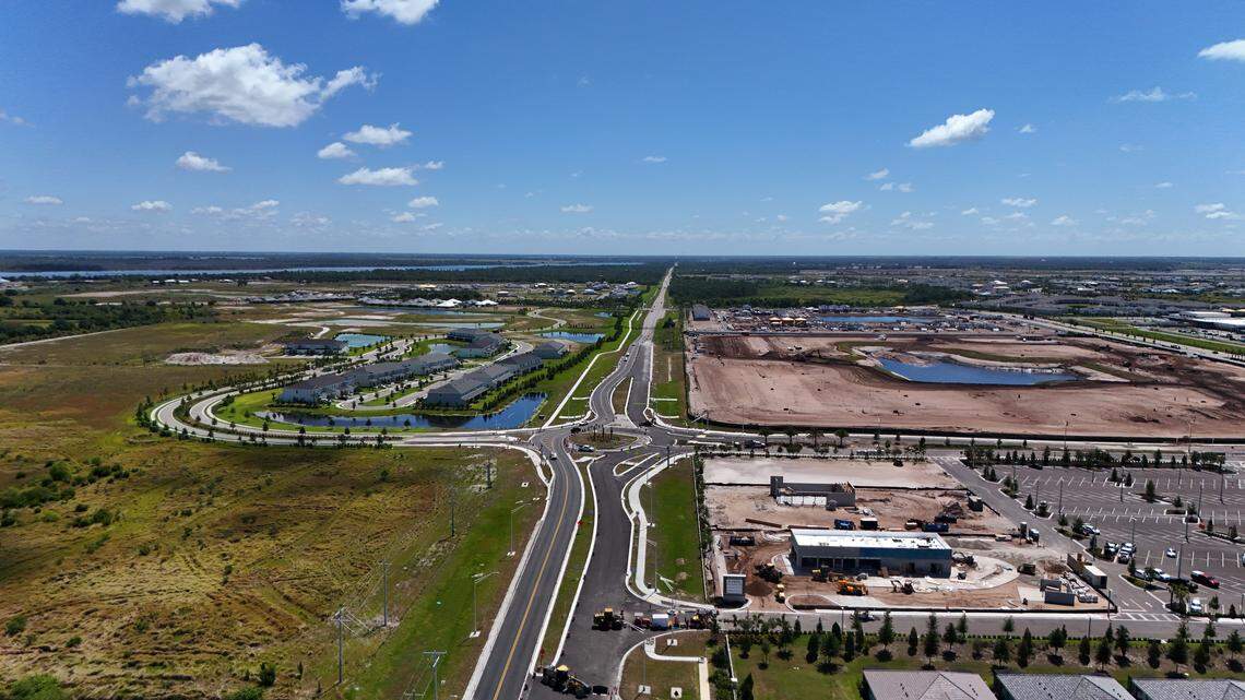 Manatee County OKs plans for grocery store, daycare and more in booming area