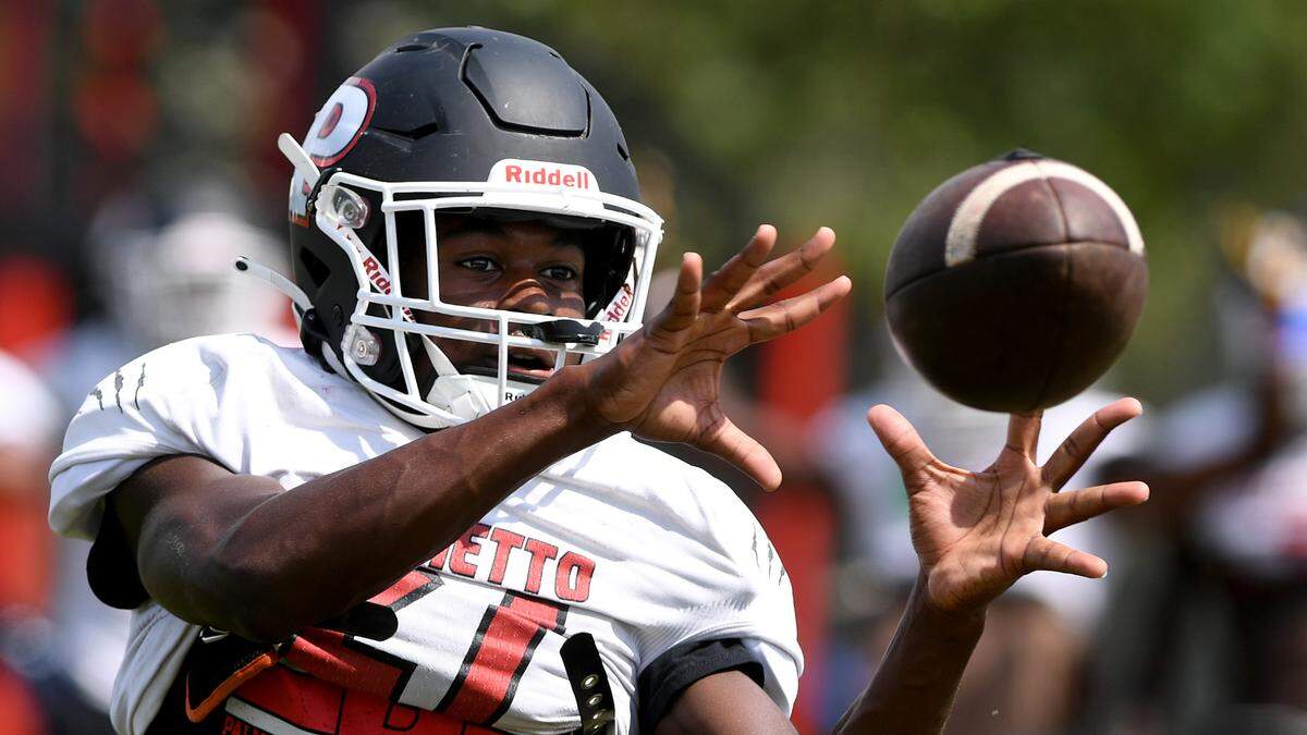 Varsity and Jr. Varsity took to Palmetto’s practice field August 17, 2022, with Coach Dave Marino in preparation for the season start of football.