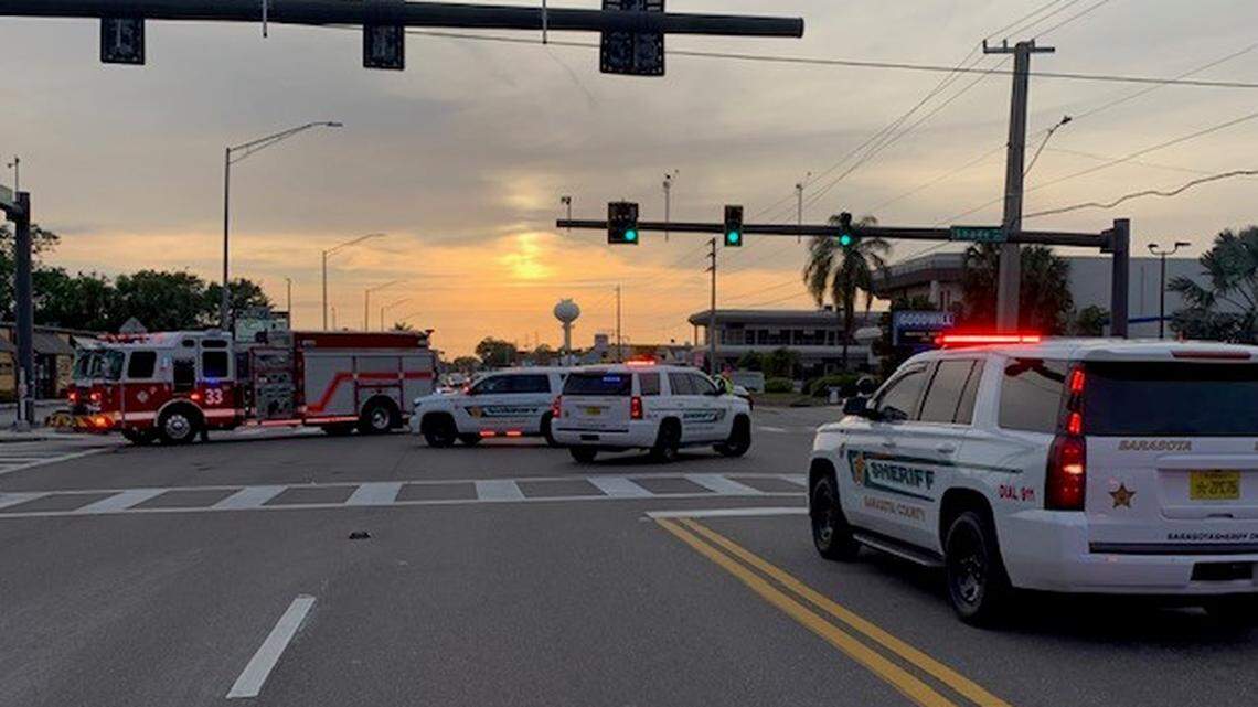 Second fatal motorcycle crash in 2 days kills 19-year-old on Bee Ridge Road in Sarasota