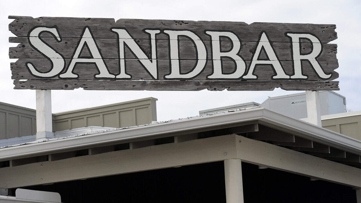 The sign atop the Sandbar restaurant on Anna Maria Island in 2014.