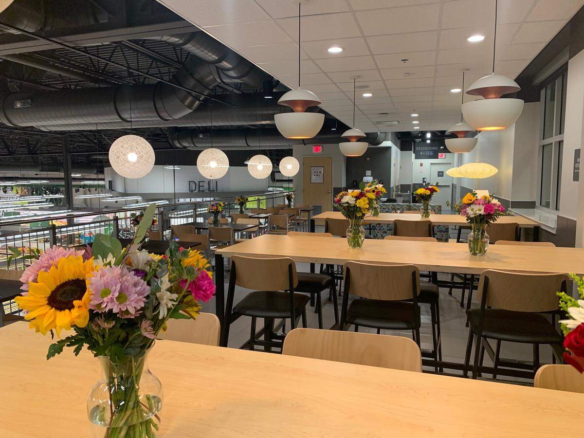 The White Eagle Publix offers grocery, dairy, frozen food, seafood, meat and fresh produce departments as well as a full-service bakery, deli and pharmacy. An adjacent Publix Liquors is planned.