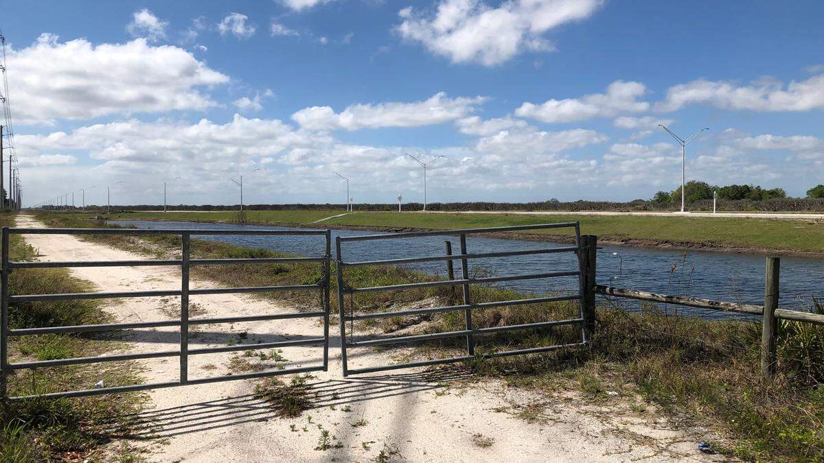 3/17/2021--Developer Schroeder-Manatee Ranch is seeking an exception to the county’s comprehensive plan to allow it to develop 2,300 acres east of Manatee County’s future development area boundary. The line was established to preserve agricultural lands. Shown above is Bourneside Road, along one edge of the property in question. The request is scheduled to go before the county commission on April 15.