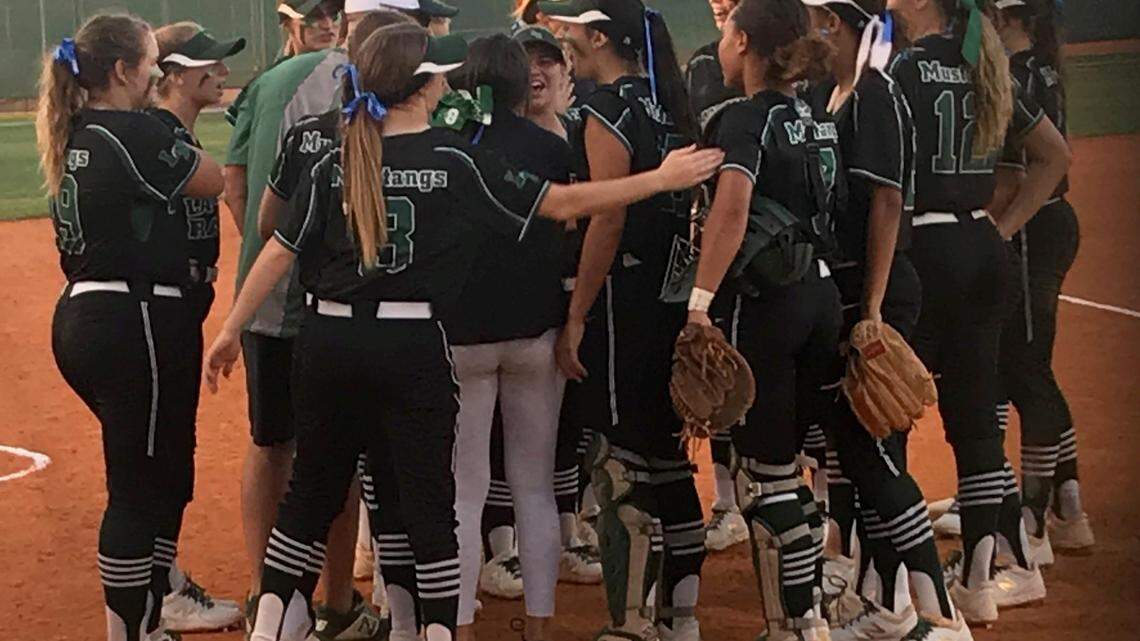 Lakewood Ranch softball team on cusp of history. What you need to know for state semifinals
