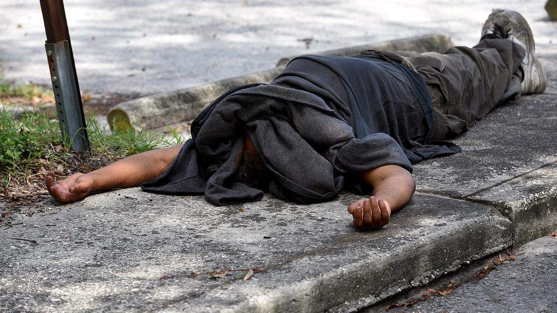 Cleaning bodies and souls. The Bridge Church launches new homeless initiative