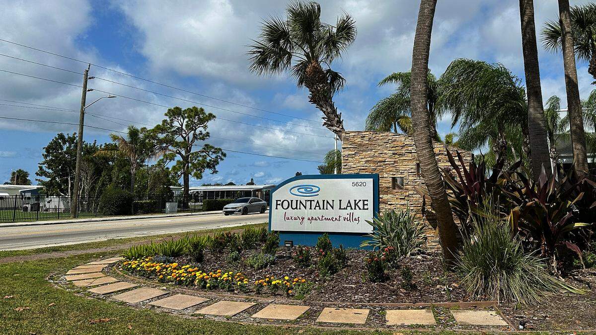 Tchaly Orphee, 27, drowned early Monday while swimming in the pool at Fountain Lake Apartments in Bradenton, according to the Manatee County Sheriff’s Office.