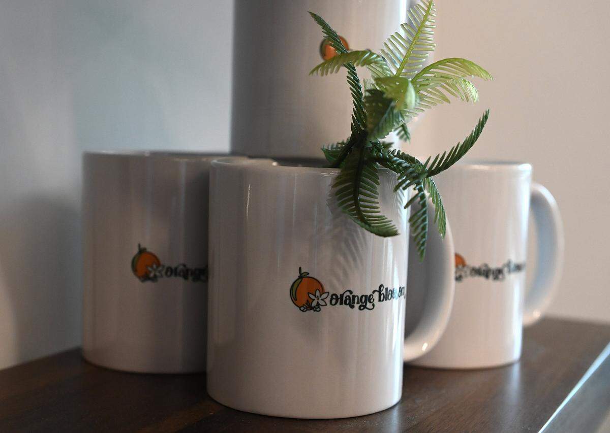 Orange Blossom Coffee opened this week on Old Main Street in the City Centre Building, and quickly had folks lining up to get their fix of coffee or tea, hand-crafted by a barista.